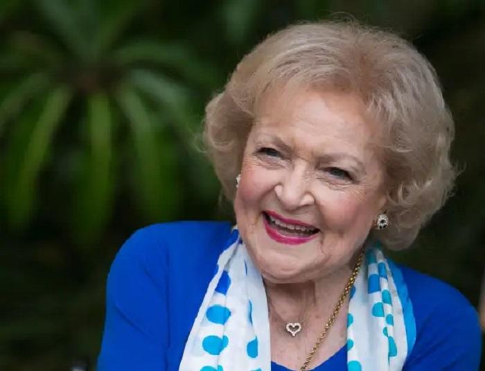 Betty White Net Worthftdt